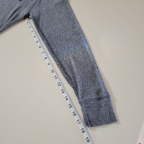 Duluth Pack Women's Black Marled Crewneck Long Sleeve Pullover - Picture 6 of 11